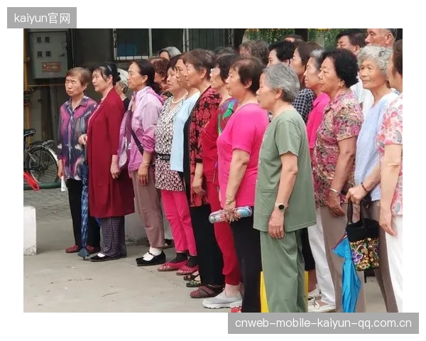 格拉利什连续加速拉开空间送出助攻的瞬间艺术