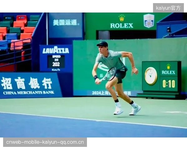 网球赛出现奇葩球迷！全程大喊选手名字引爆现场热情